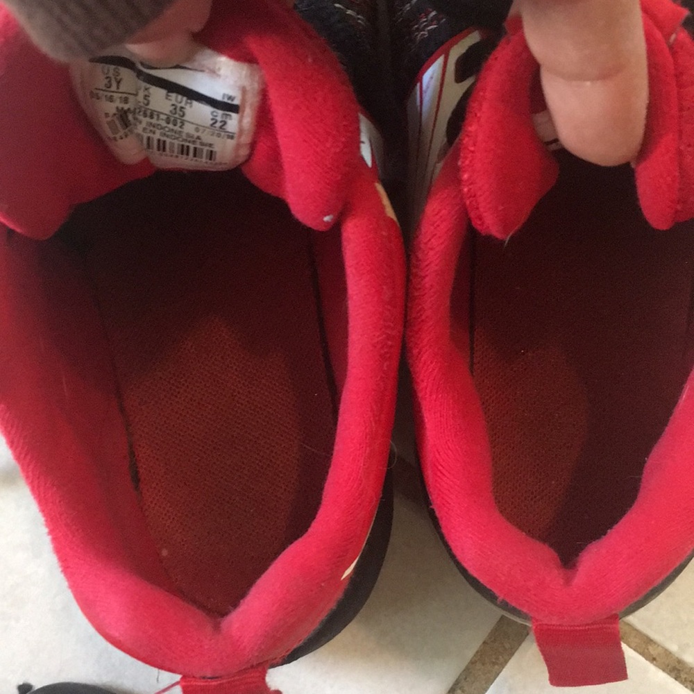 BOYS SNEAKERS - Picture 12 of 13